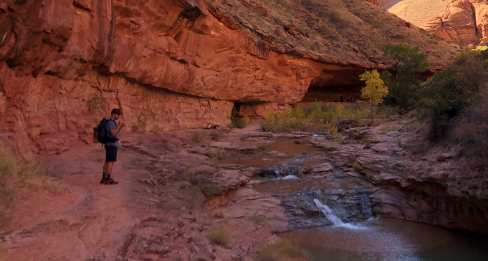 Todd hiking in Grand Staircase Escalante National Monument, Utah. Southern Utah is one of Todd’s favourite destinations for hiking and outdoor adventure