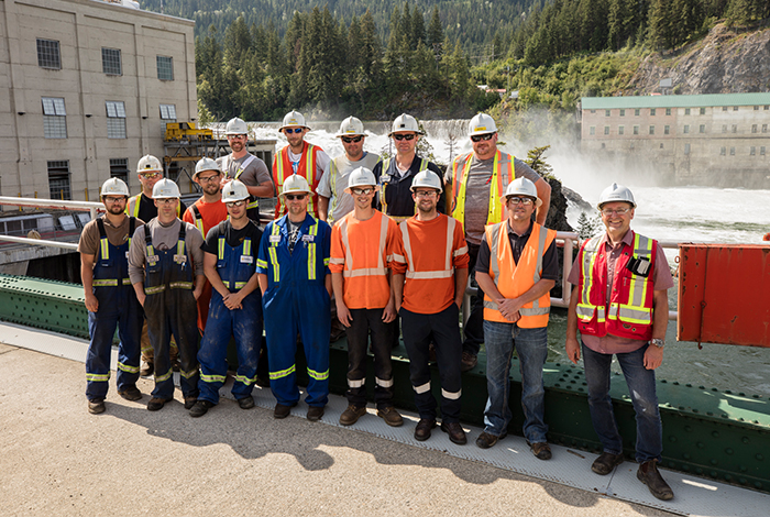 Dam crew standing for a picture