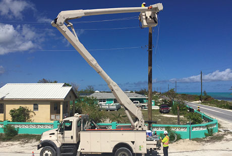 17-294_blog-inline_FBC_IrmaReliefCrew_Oct23-3
