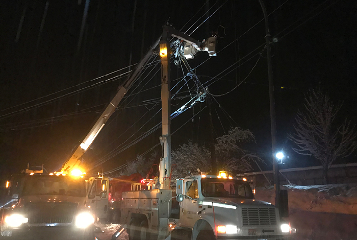 Crew working on powerline