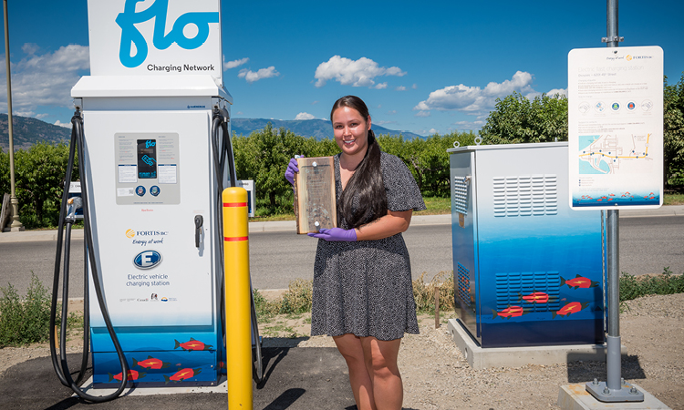 The unique artwork on the Osoyoos and Oliver EV stations was designed by Taylor, an Osoyoos Indian Band Youth Council member, and she was recognized for her work at our event, following COVID-19 guidelines, in July 2020.